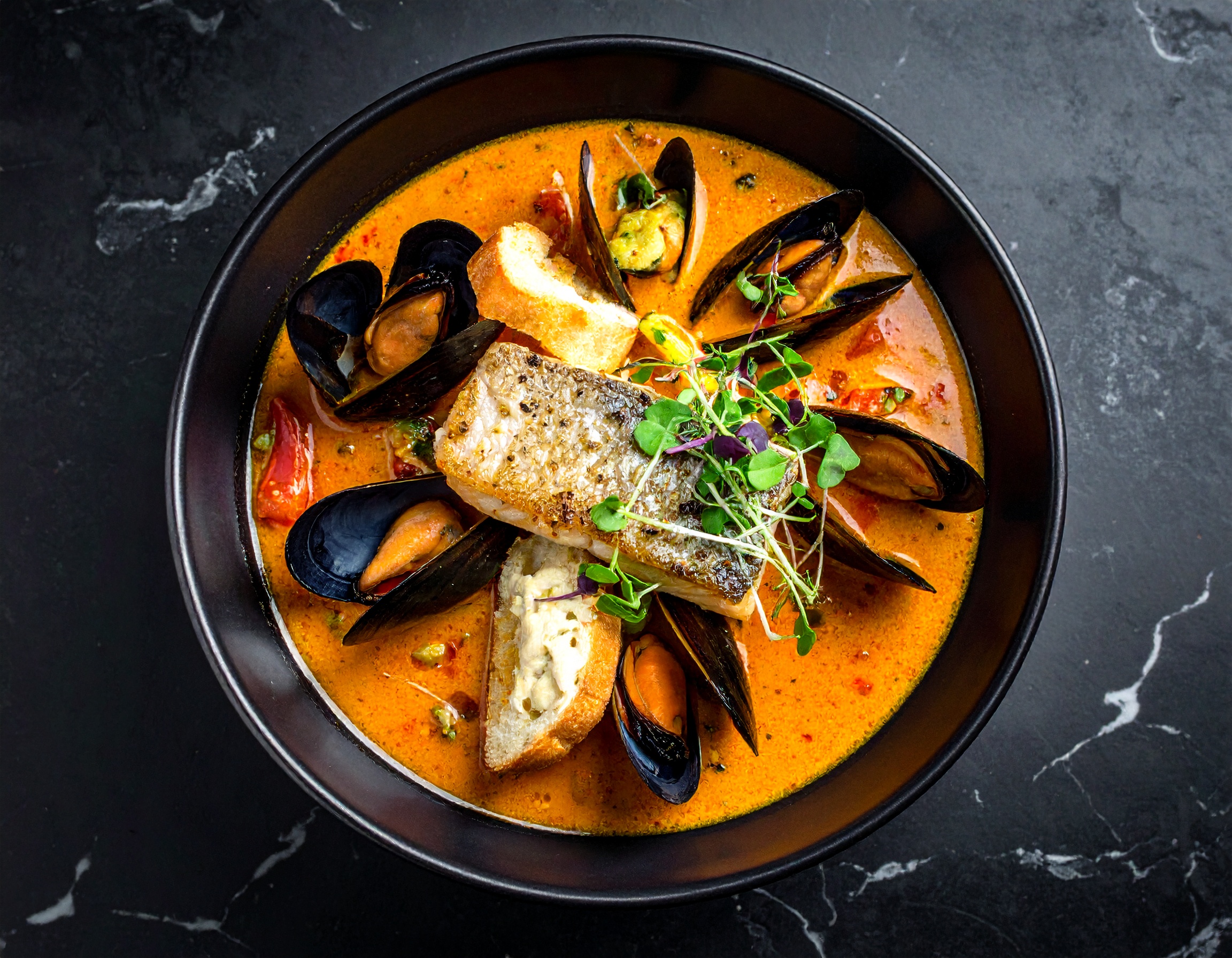 Emplatado Michelin bouillabaisse